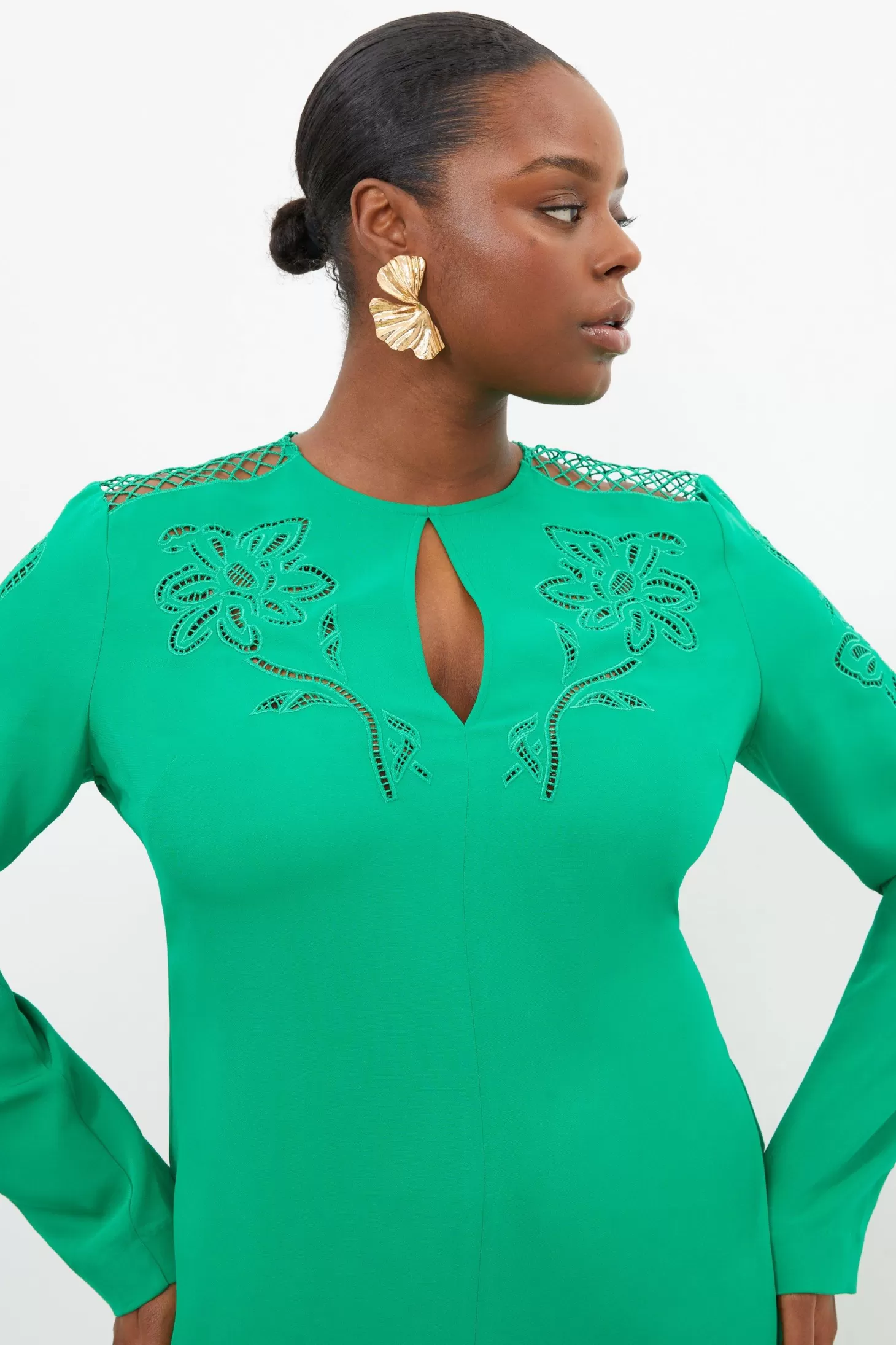 Karen Millen Plus Size Premium Cady Cutwork Woven Long Sleeve Maxi Dress