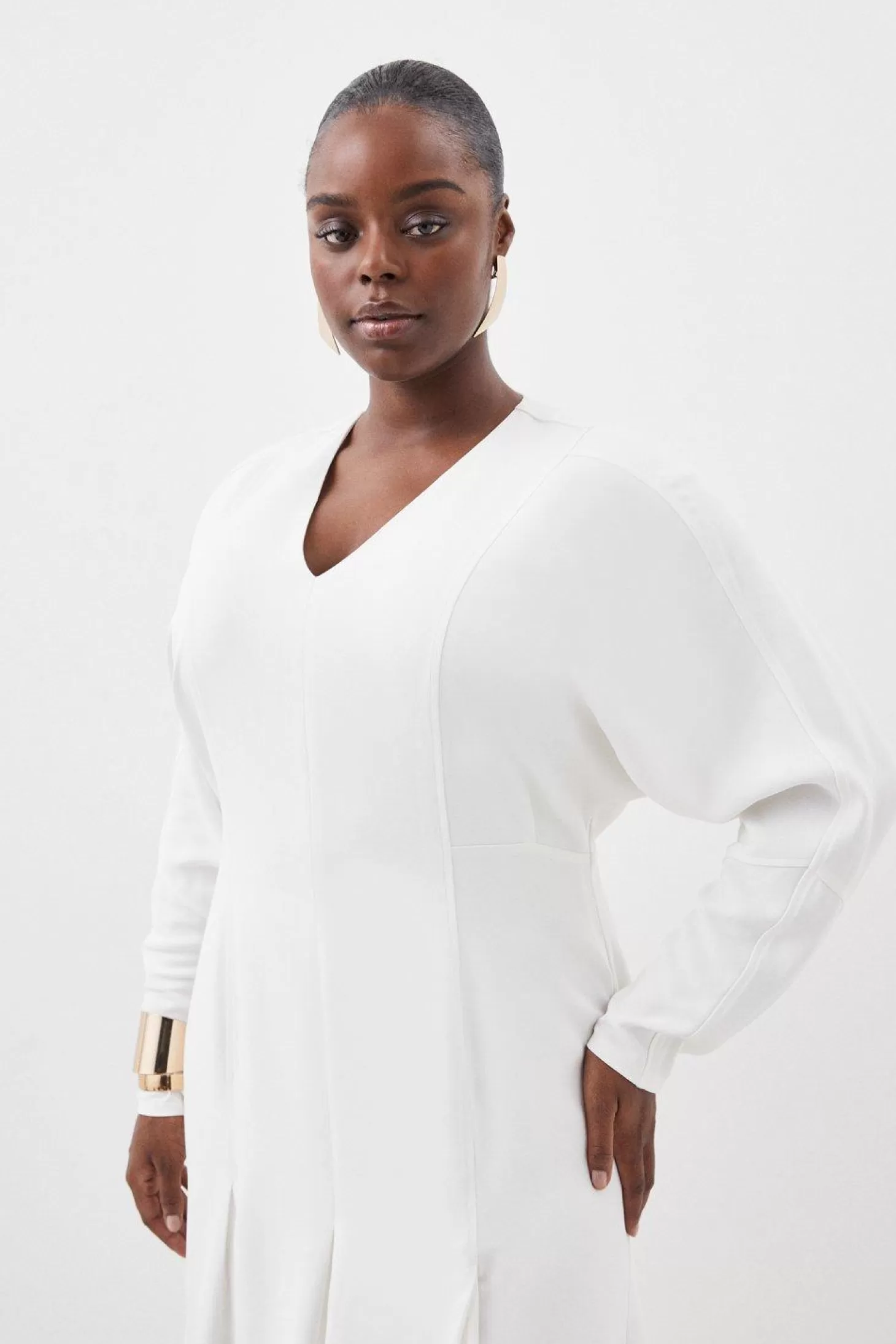 Karen Millen Plus Size Premium Viscose Crepe V Neck Long Sleeve Woven Midi Dress