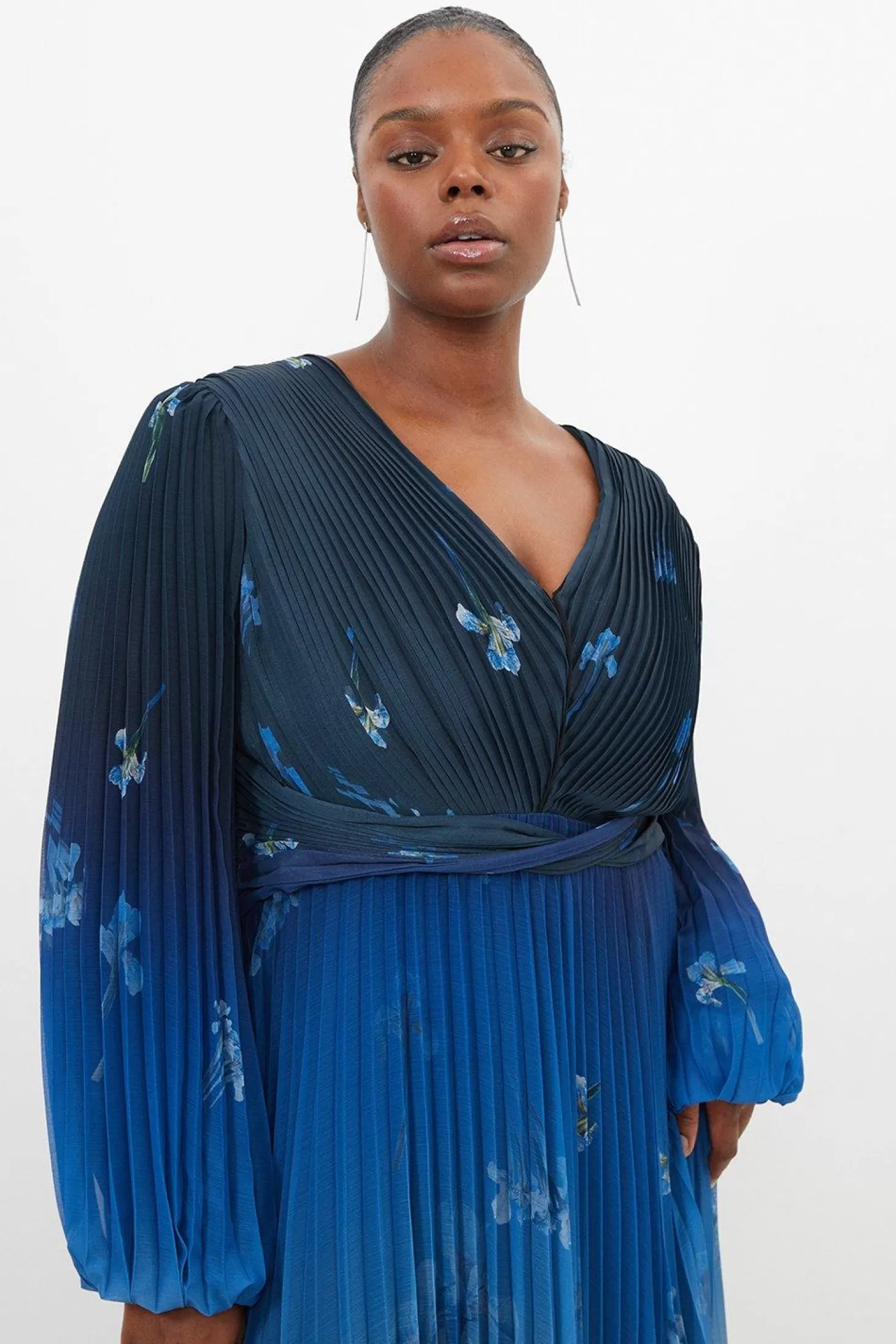 Karen Millen Plus Size Scattered Print Pleated Split Maxi Dress